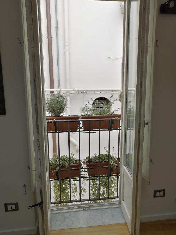 Ballarooms B&B Palermo Centro Exteriör bild