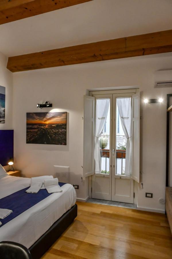 Ballarooms B&B Palermo Centro Exteriör bild